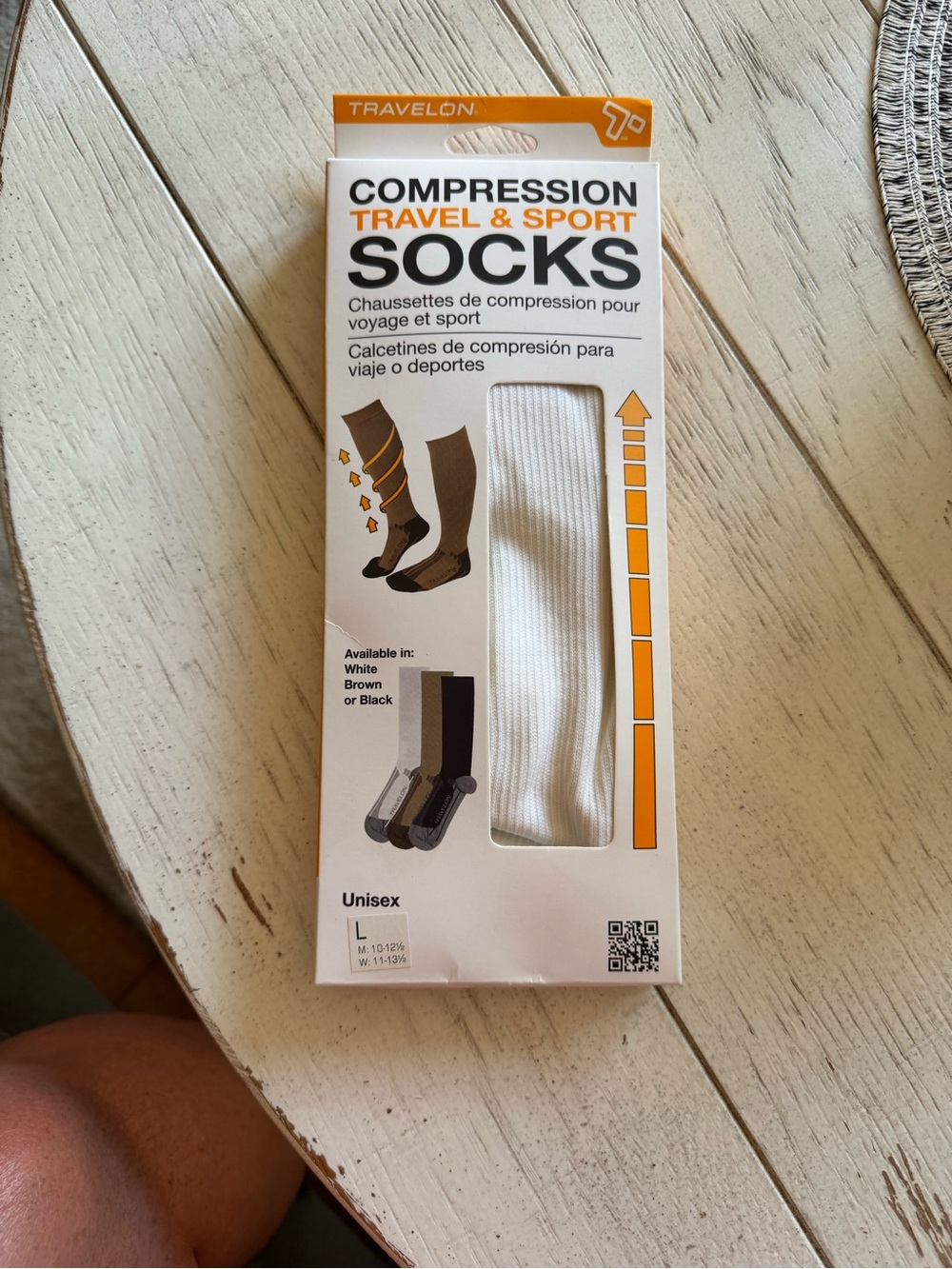 Travelon White Compression Travel & Sport Socks - Supportive Unisex Fit